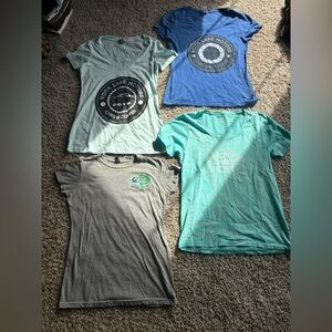 Women’s Short Sleeve Top Bundle lot of 4